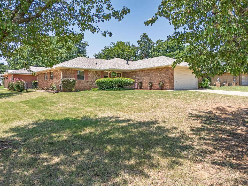 29 Sequoyah BLVD, Shawnee, OK 74801