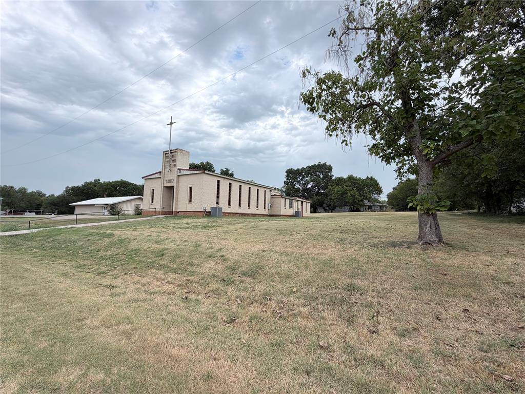 220 N Miller AVE, Wanette, OK 74878