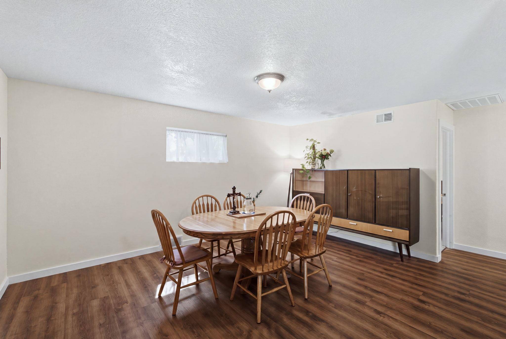 1601 W Regal, Wichita, KS 67217