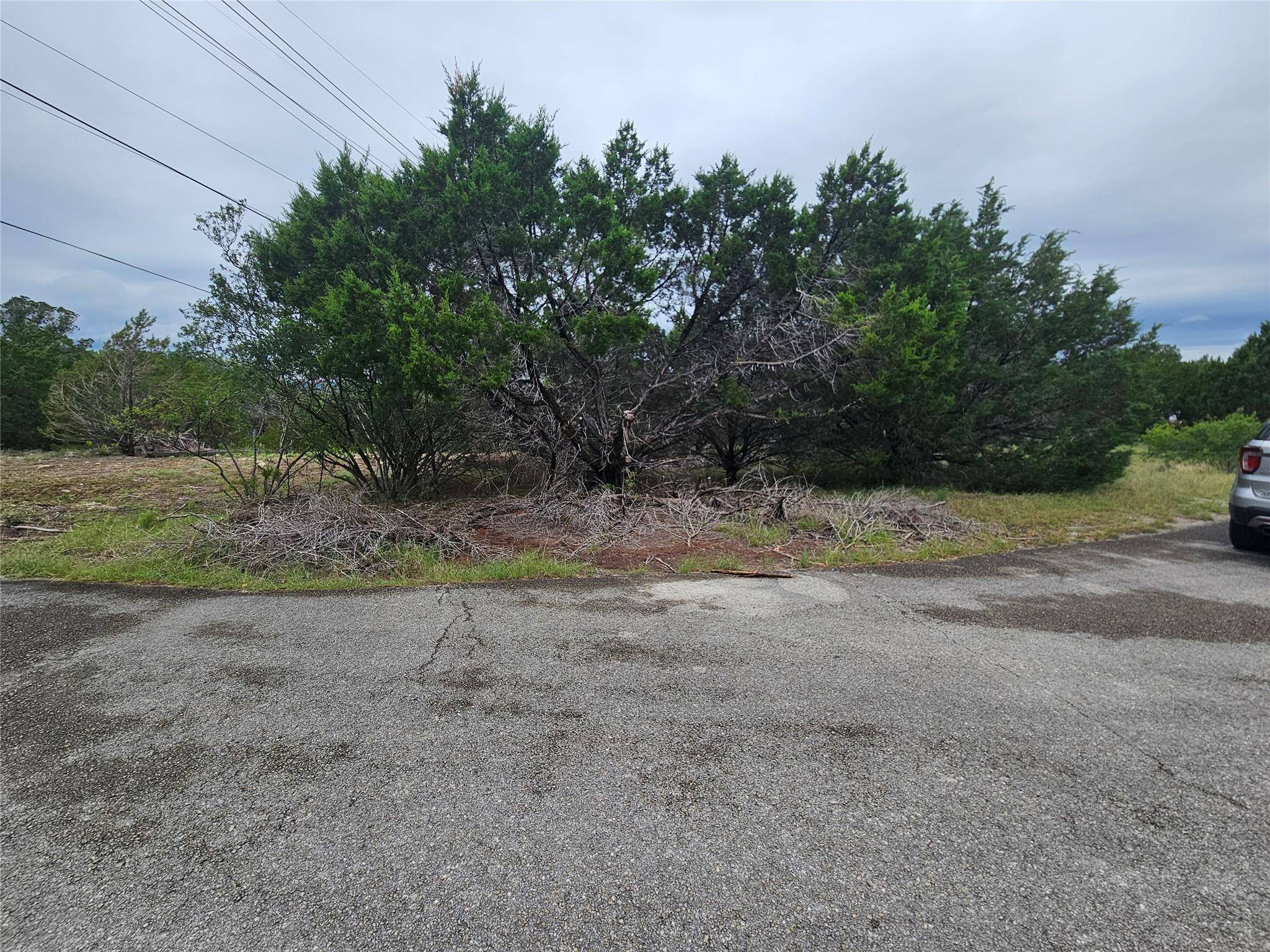 6802 Cedar Ridge CIR, Lago Vista, TX 78645