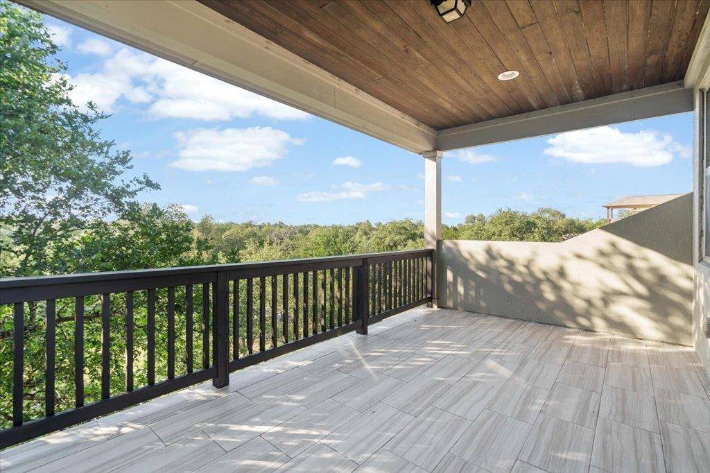 6724 Vicenza DR, Austin, TX 78739