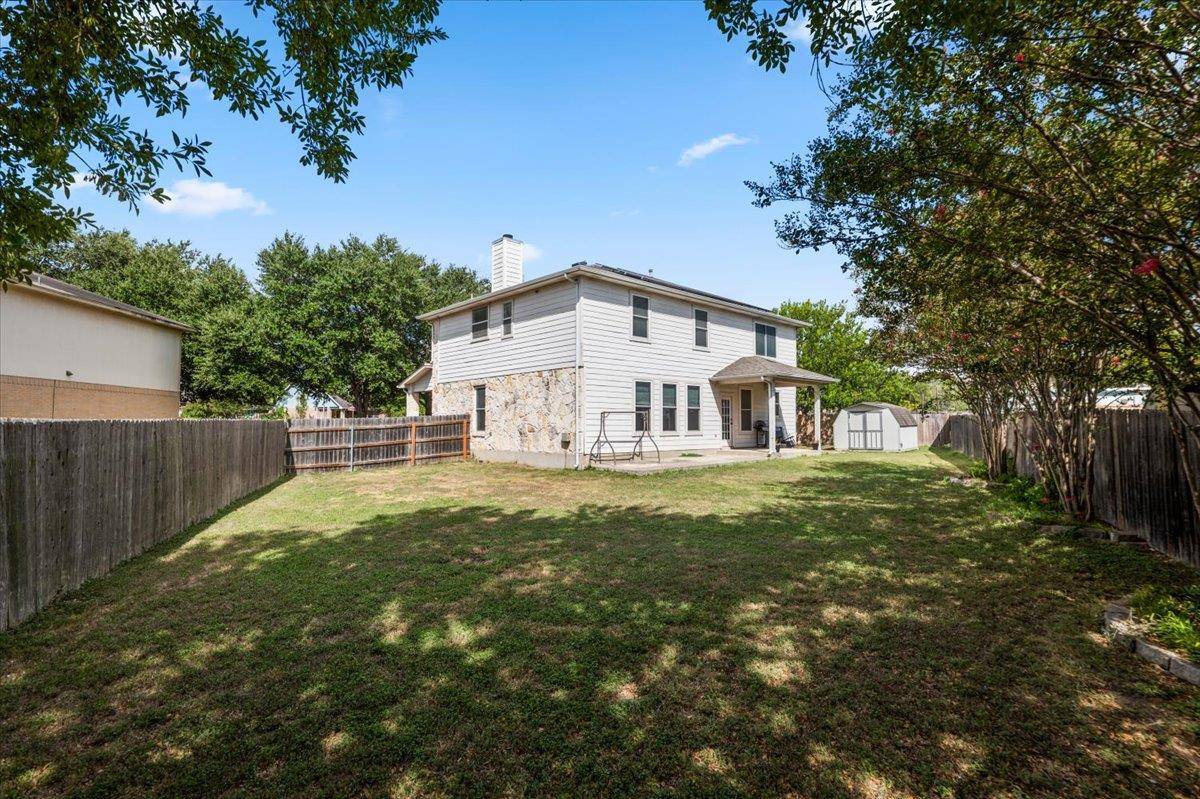 118 Rio Grande DR, Kyle, TX 78640