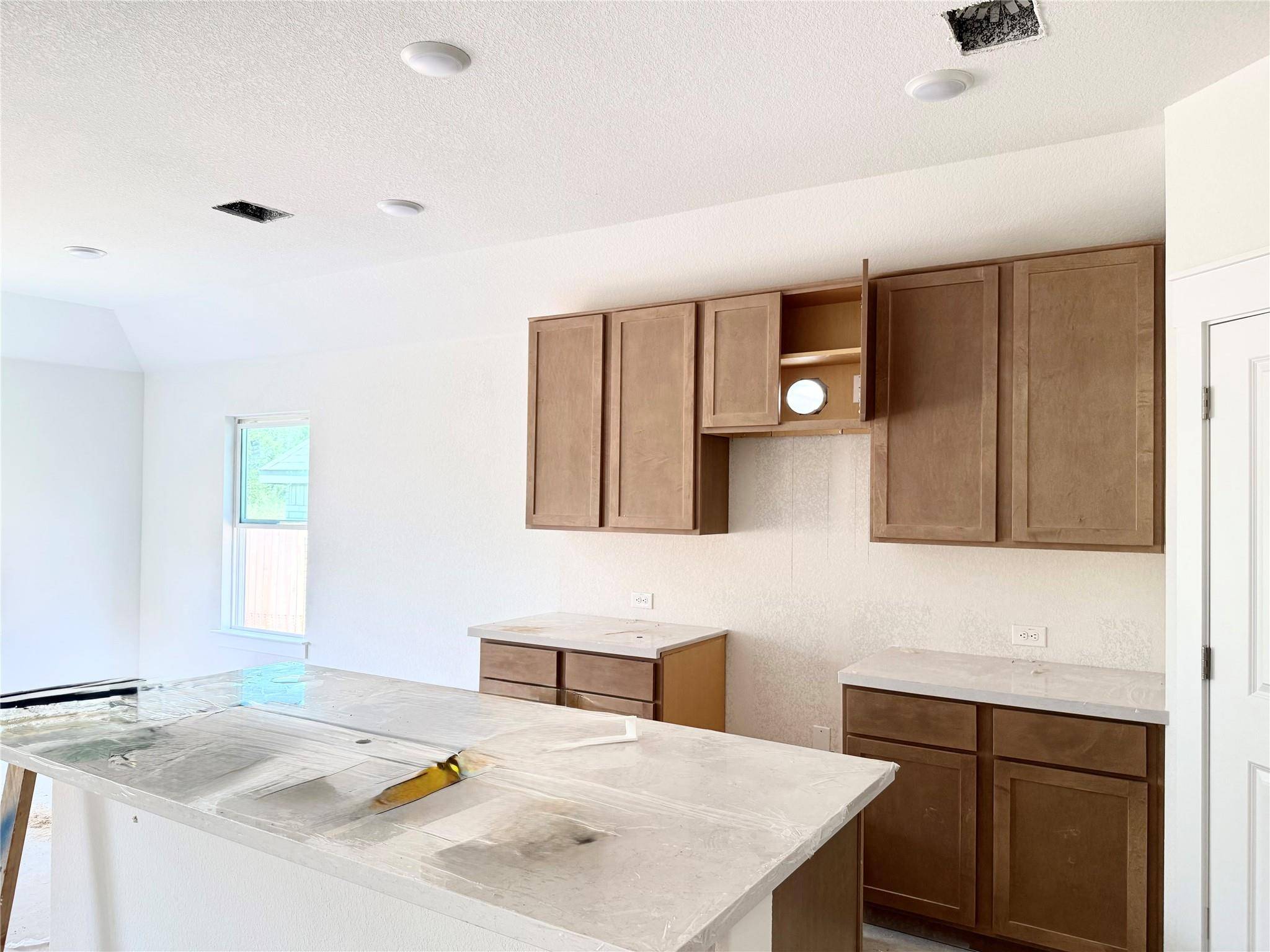 14216 Grassley TRL, Manor, TX 78653