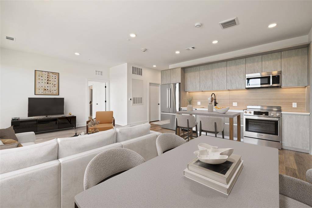4315 S Congress Ave #332, Austin, TX 78745
