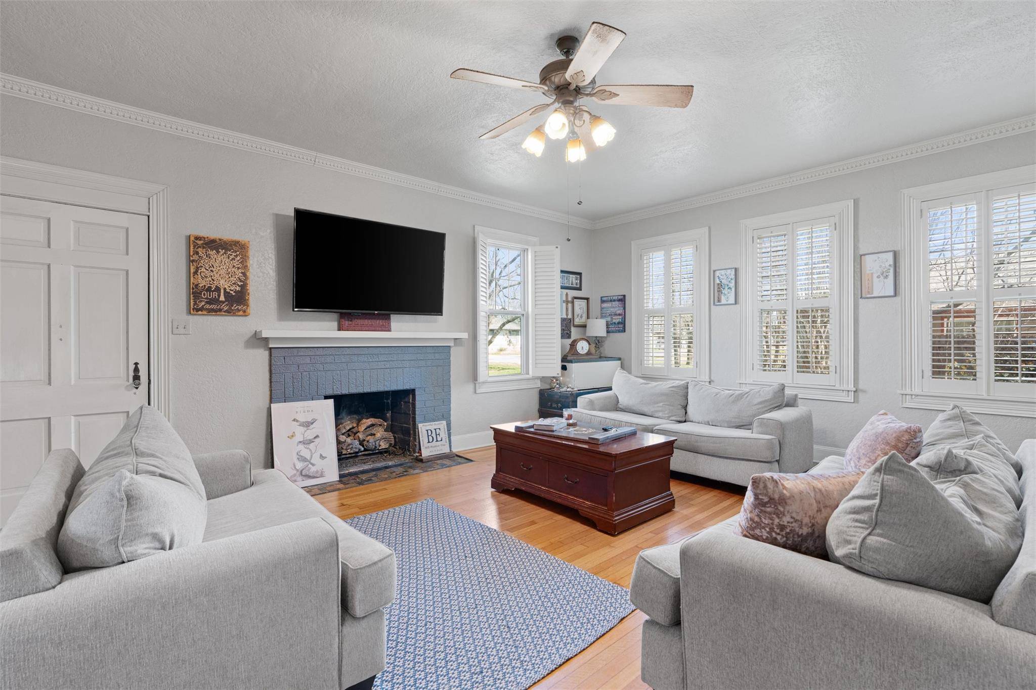 1543 W Clark ST, Bartlett, TX 76511