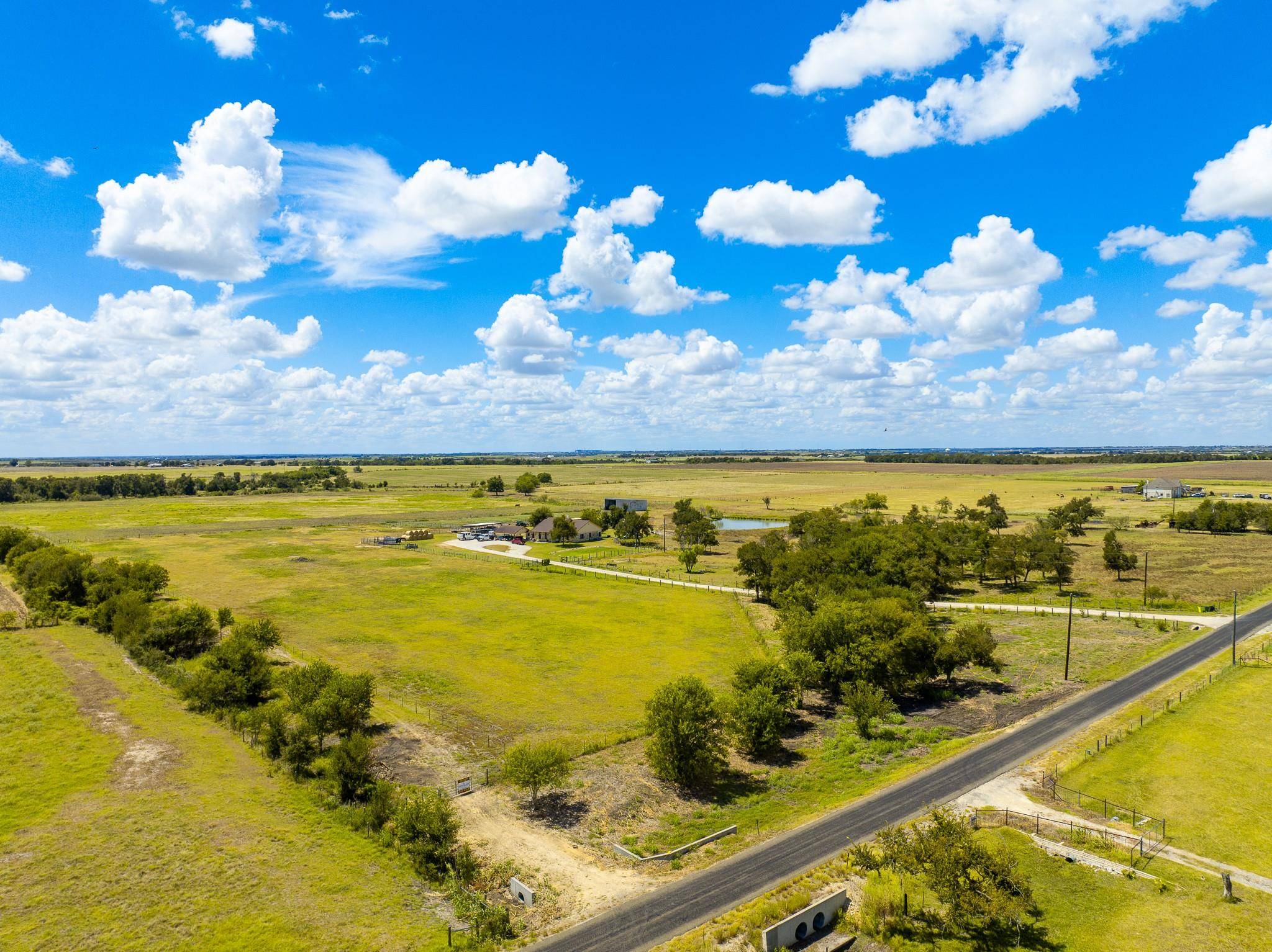 0 Tract 1 CR 470 - CTR, Coupland, TX 78615