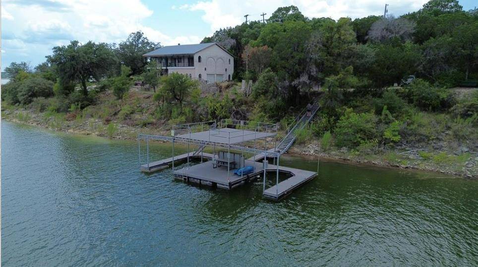 17604 Hunters HOLW, Jonestown, TX 78645