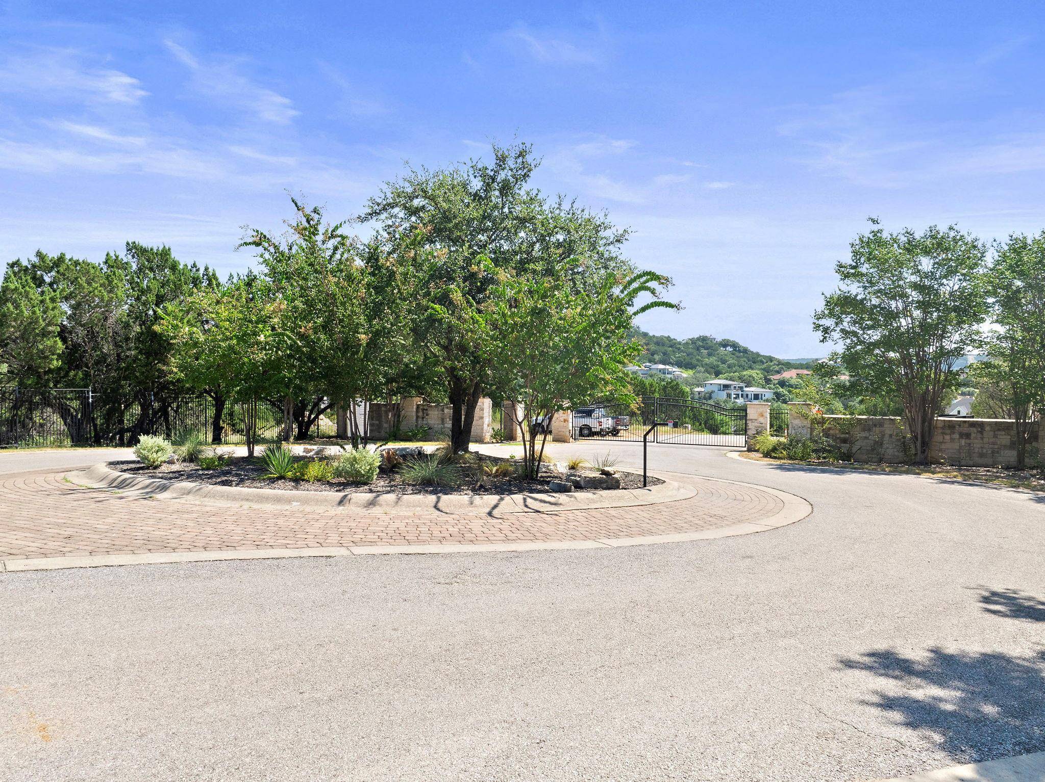 17604 Hunters HOLW, Jonestown, TX 78645