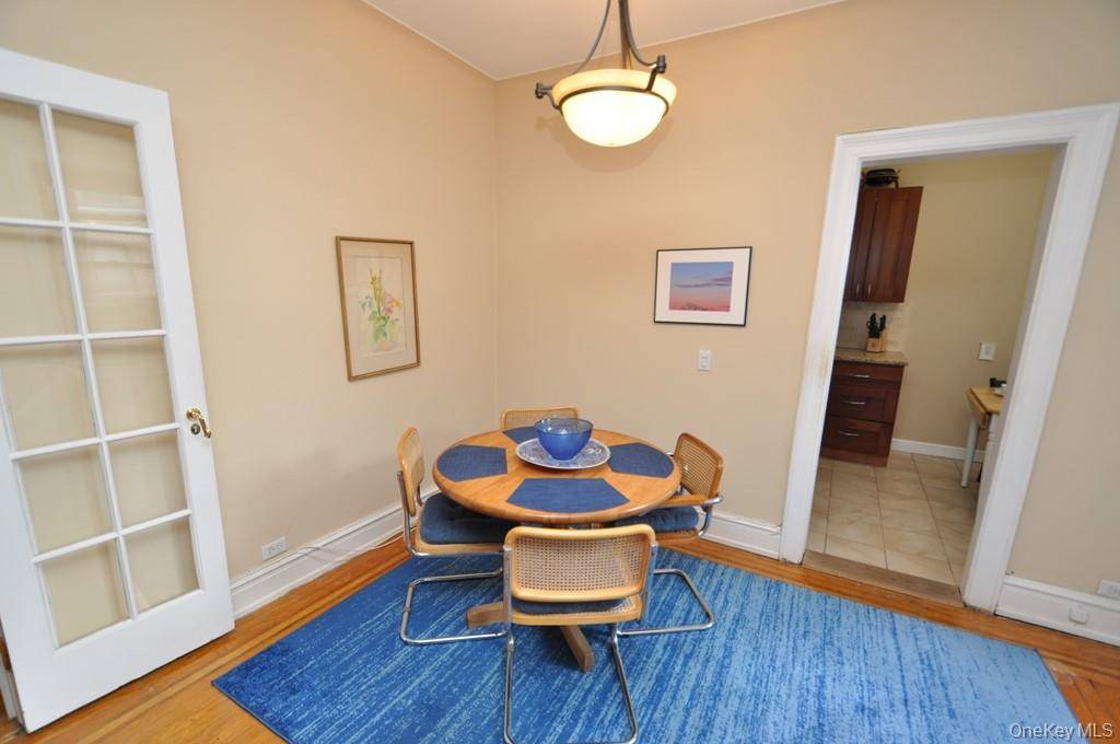 143 Garth RD #5J, Scarsdale, NY 10583