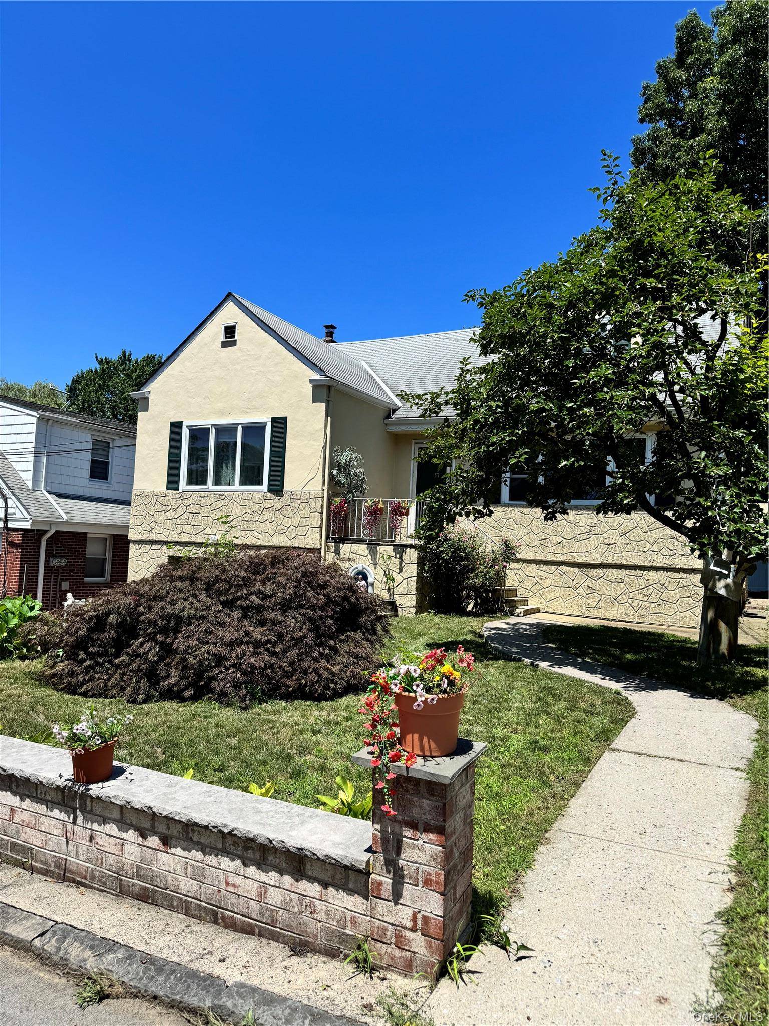 57 Woodruff AVE, Bronxville, NY 10708