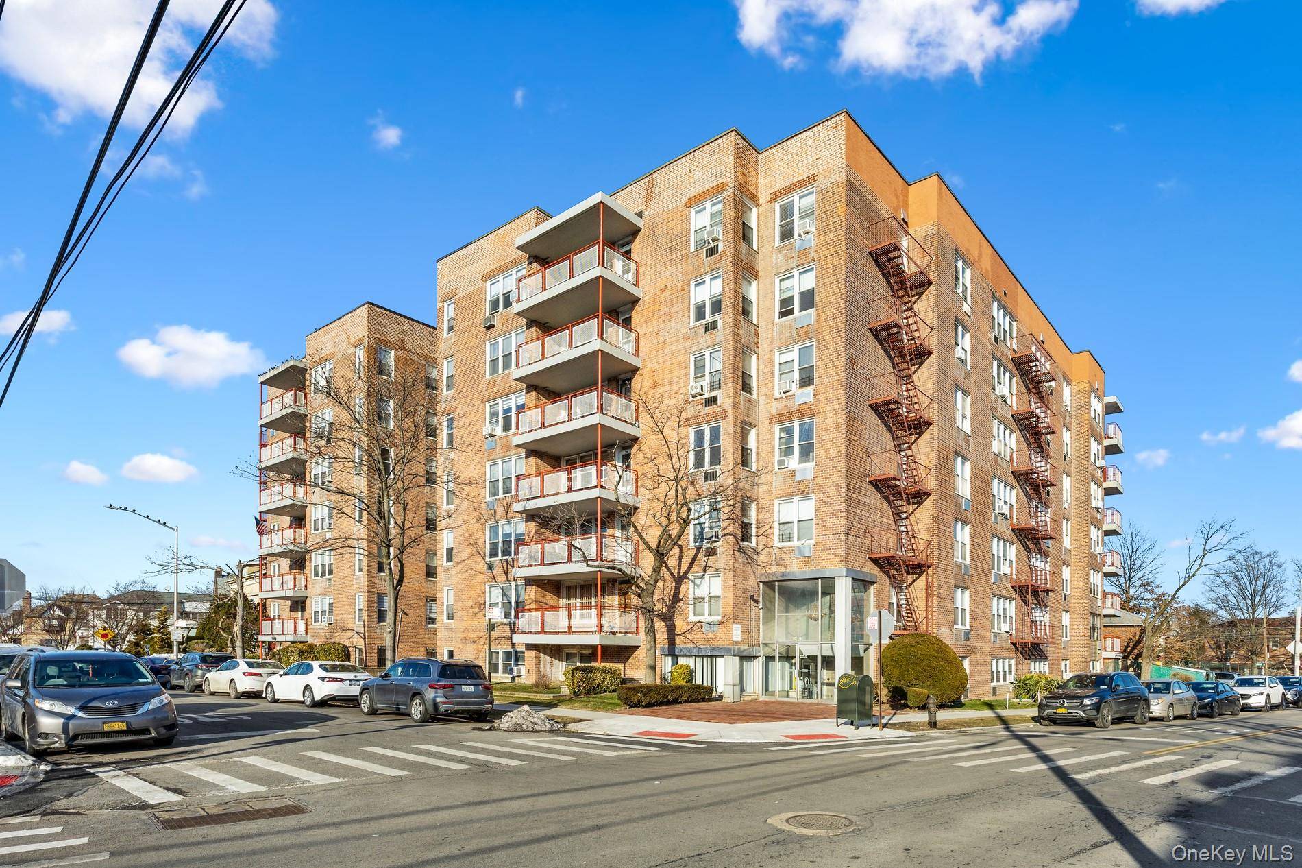 34-25 150th PL #6A, Flushing, NY 11354