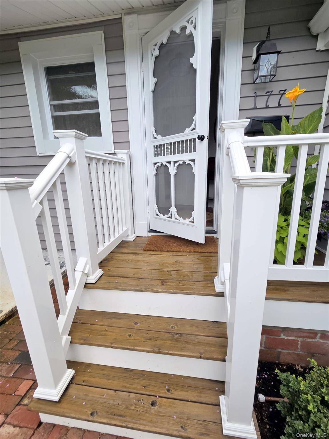 177 Drexel AVE, Westbury, NY 11590