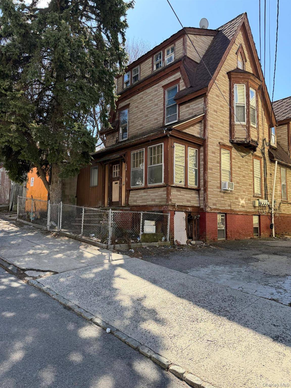 130 134 136 Oliver AVE, Yonkers, NY 10701