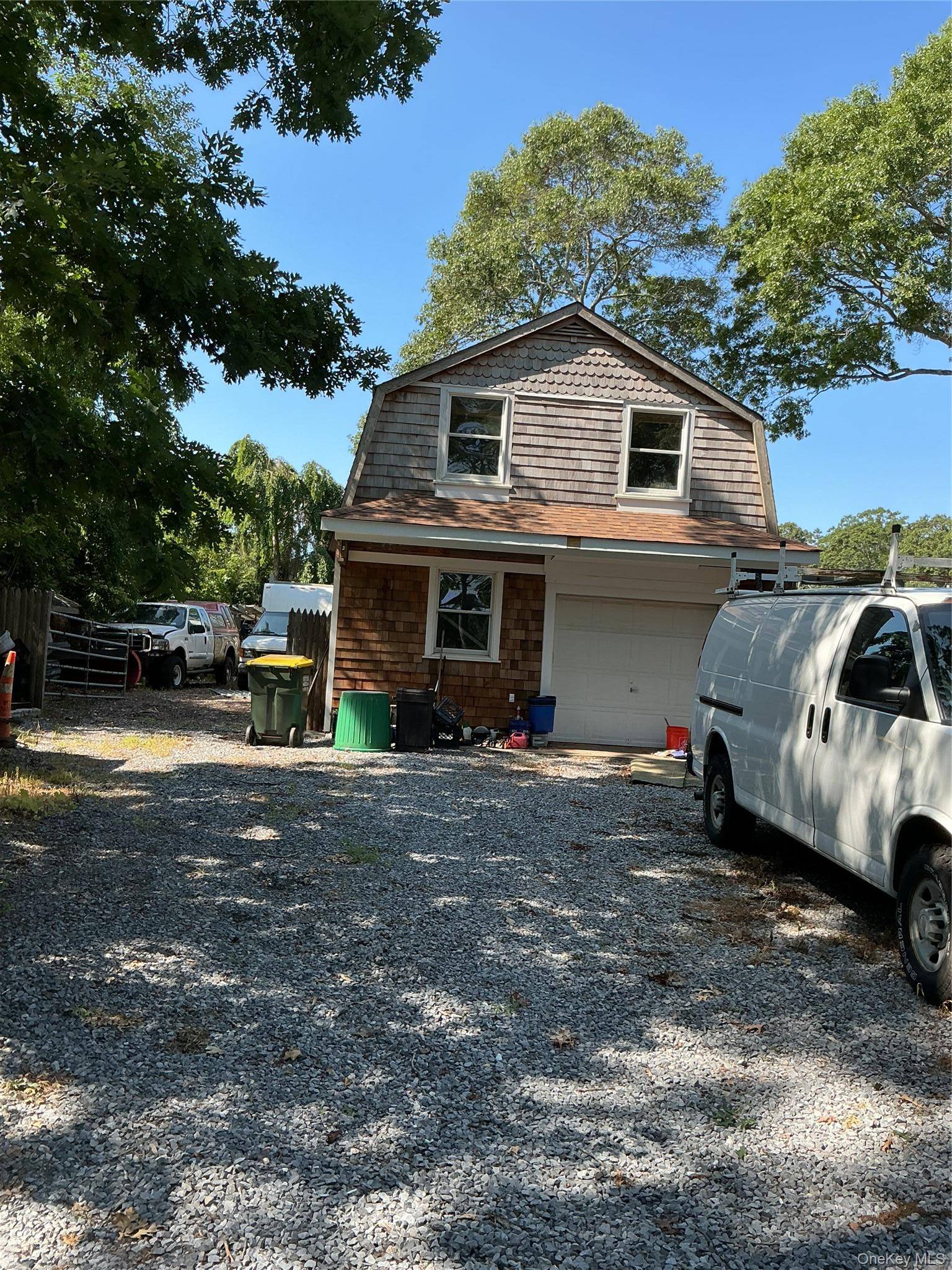 106 Lewis RD, East Quogue, NY 11942