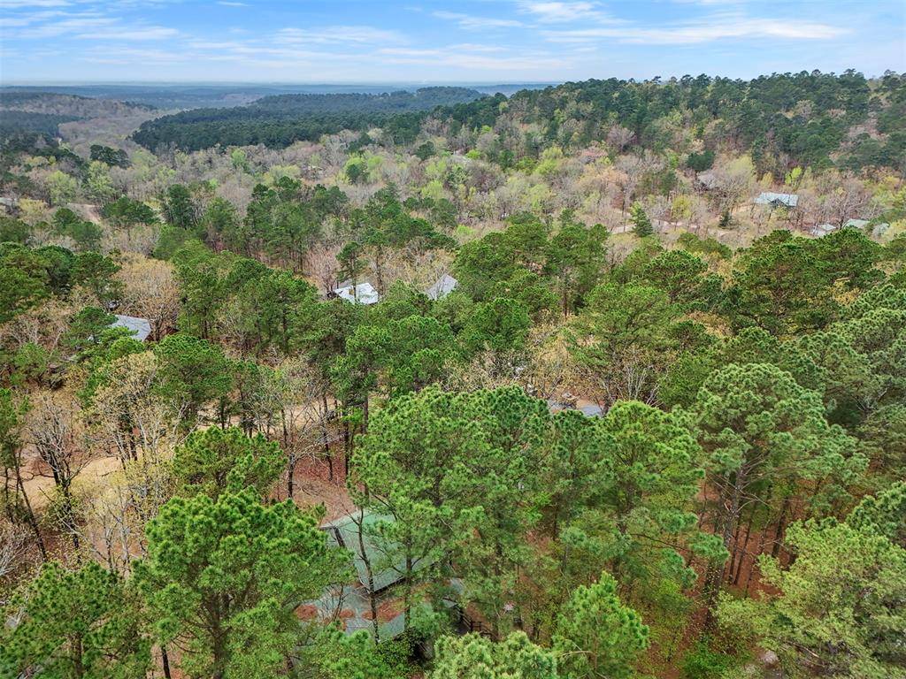 155 Split Shot CIR, Broken Bow, OK 74728