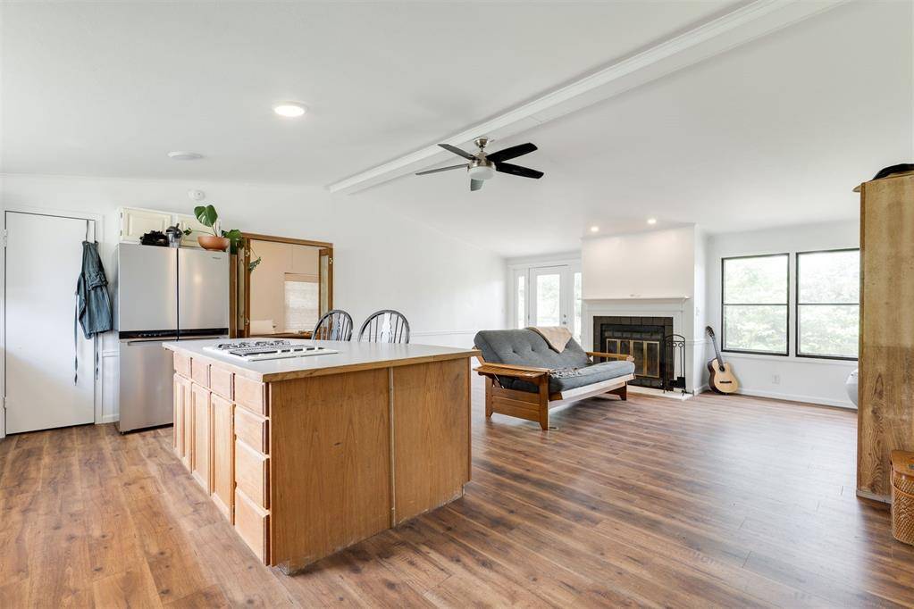 4409 S Valley View LN, Edmond, OK 73034
