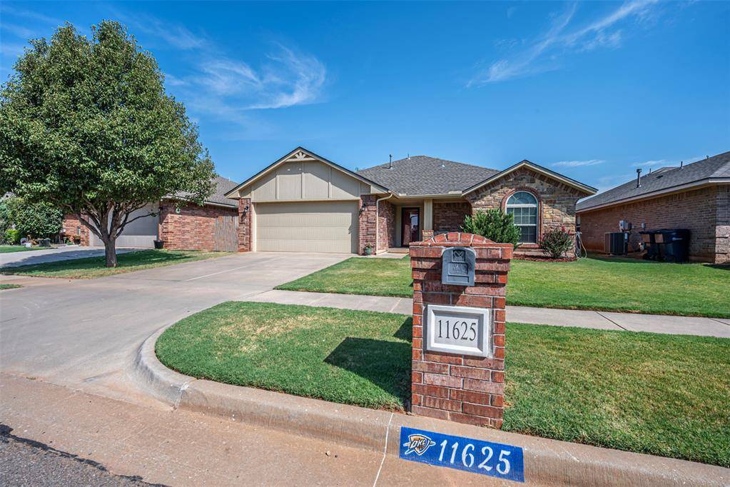 11625 SW 10th ST, Yukon, OK 73099