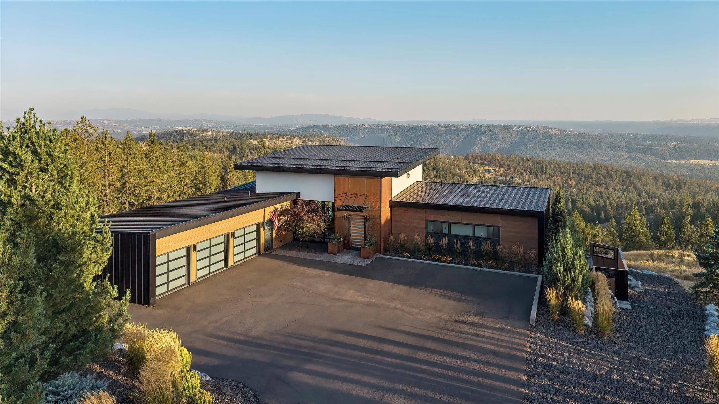 4813 W Hayden Ln, Spokane, WA 99208