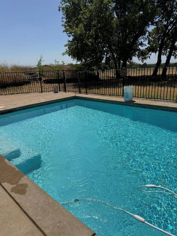 16125 State Highway 160, Blue Ridge, TX 75424