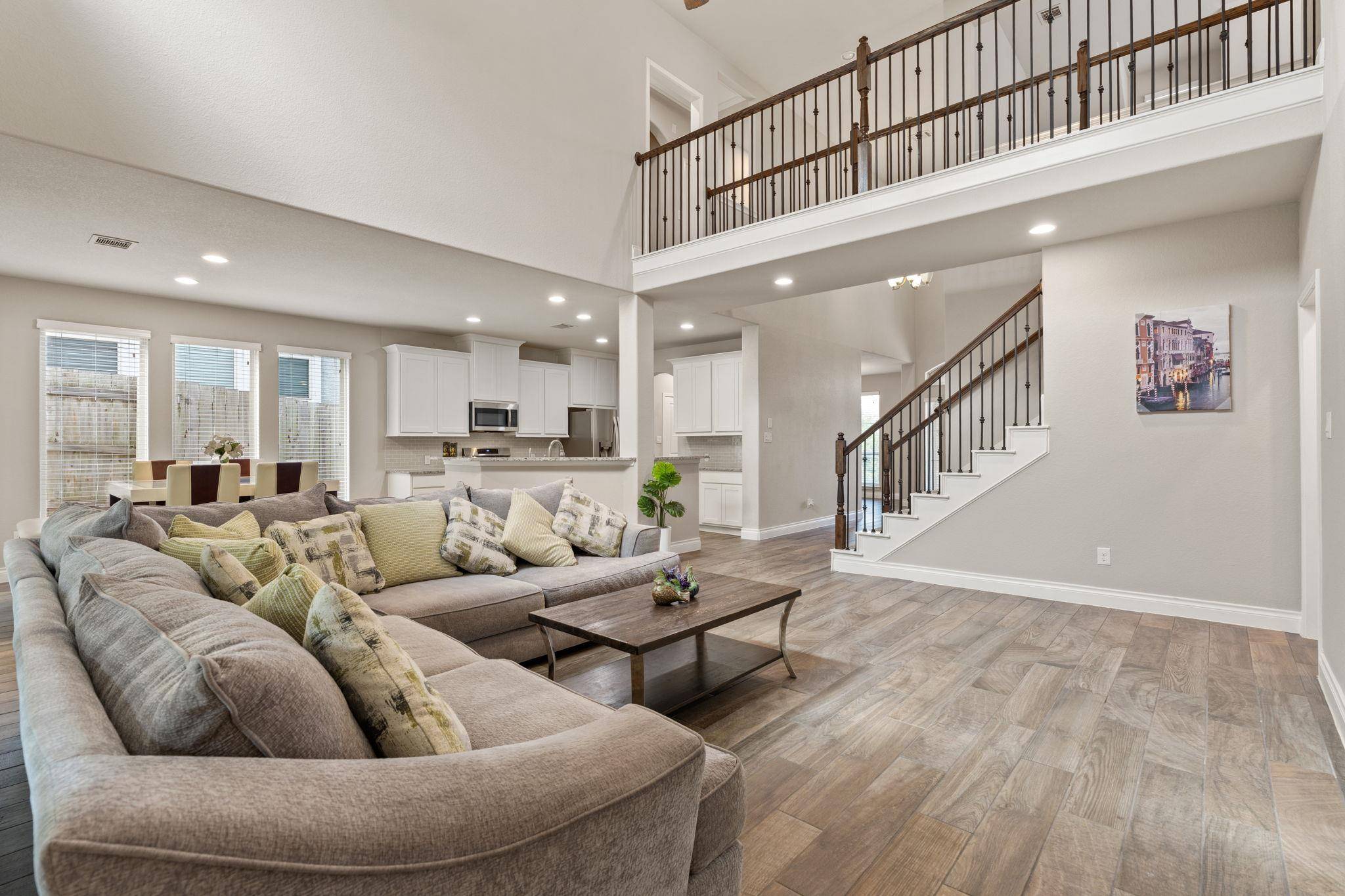 180 Santa Maria ST, Georgetown, TX 78628
