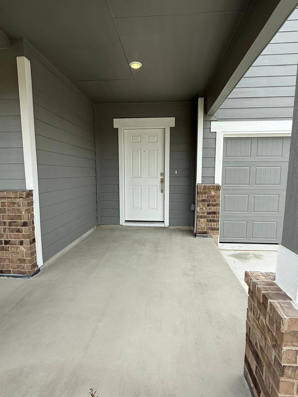 117 Alamito Ave, Kyle, TX 78640