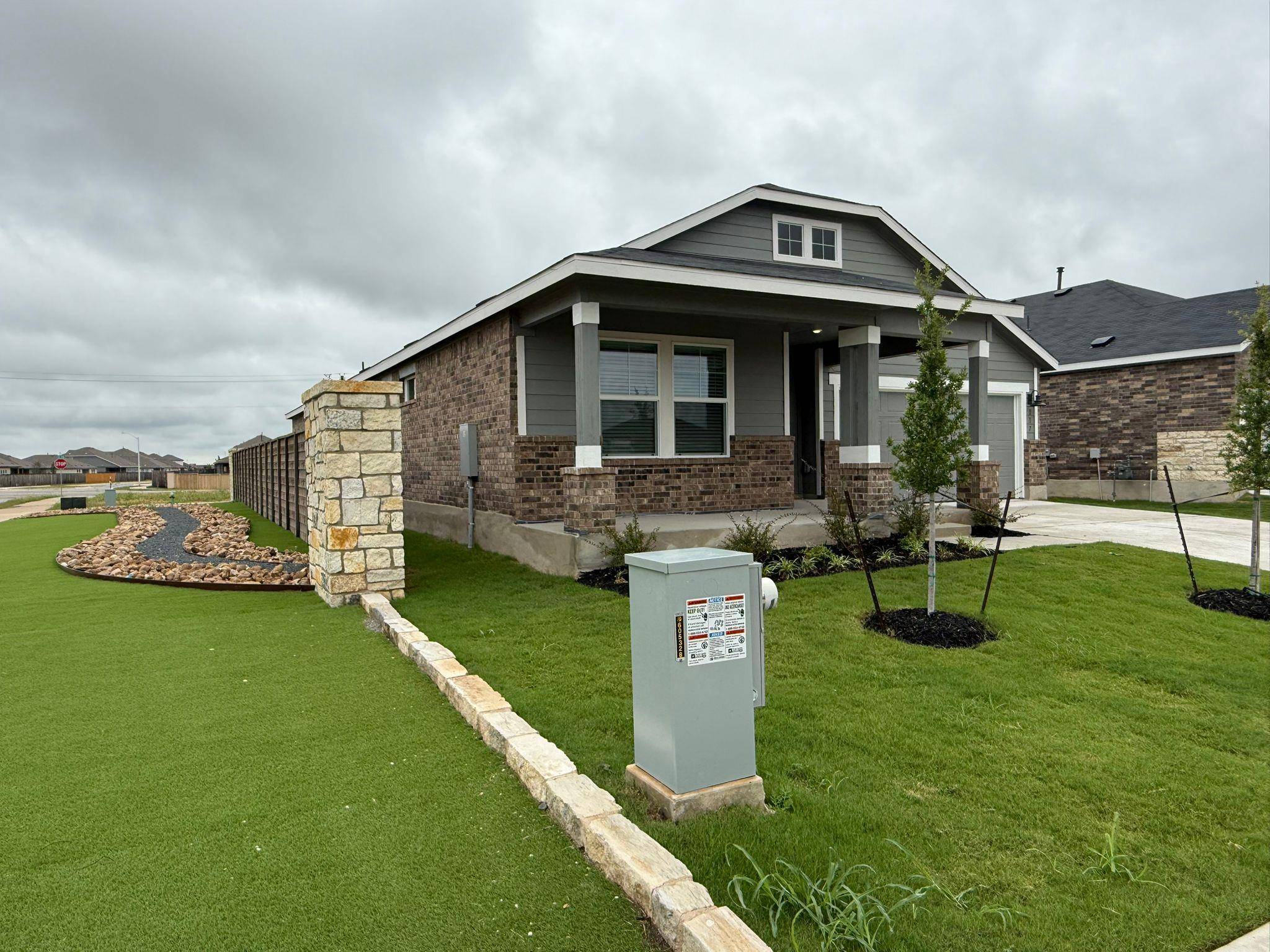 117 Alamito Ave, Kyle, TX 78640