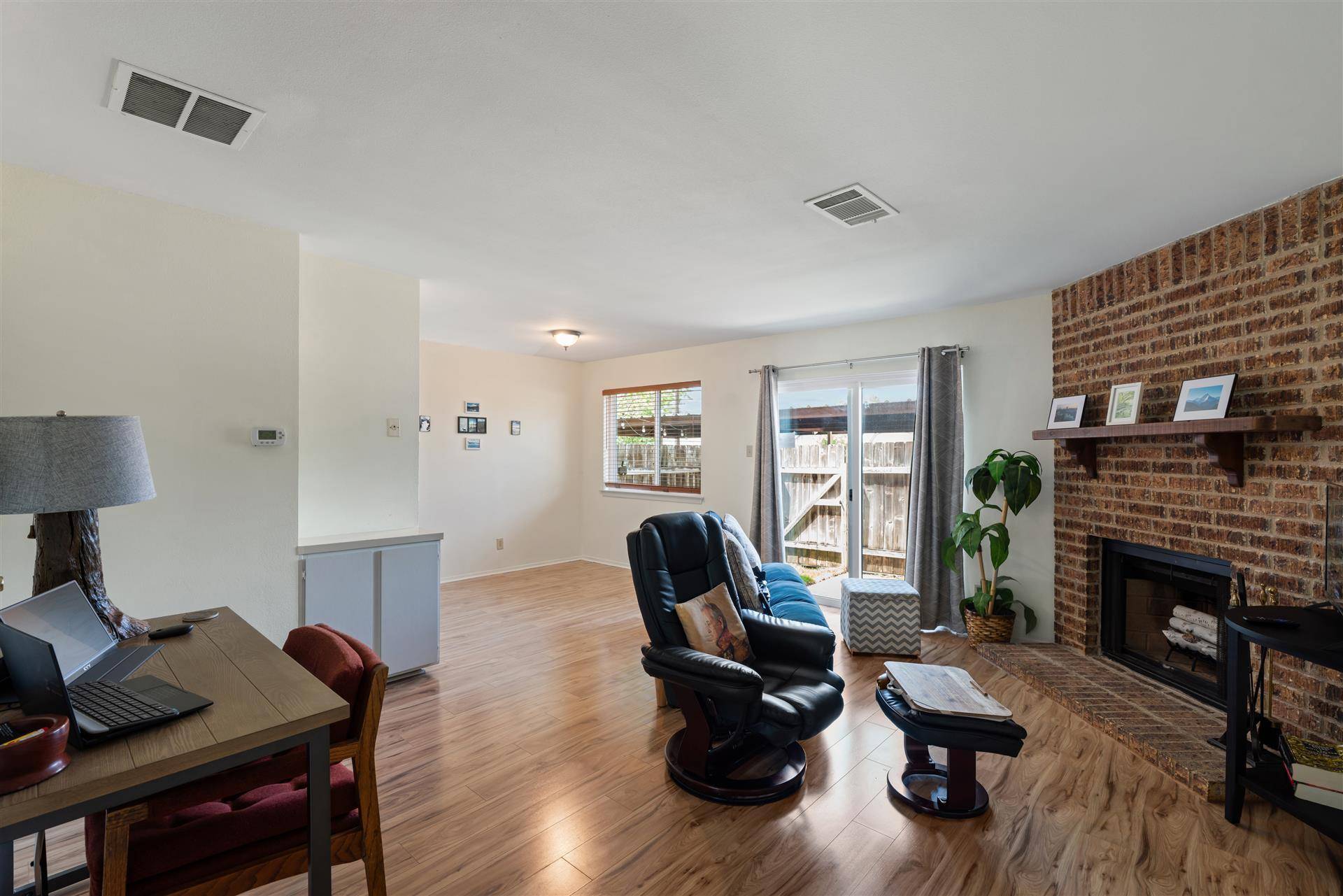 101 S Clearday DR #122, Austin, TX 78745