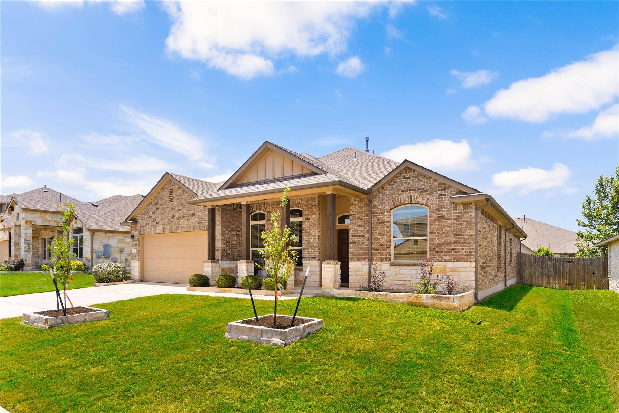 1926 Tawakoni DR, Round Rock, TX 78664