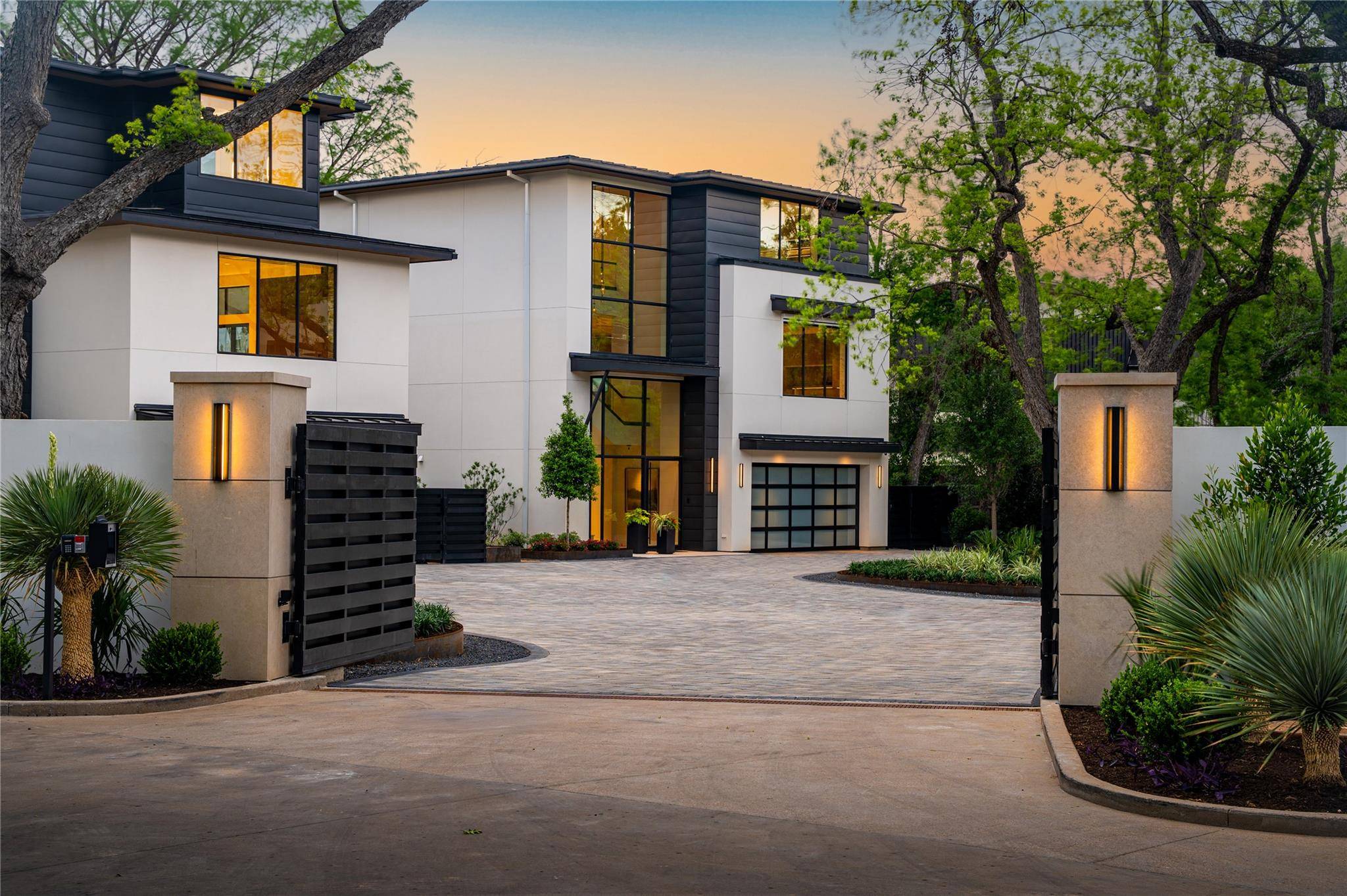 2503 Westlake DR #201, Austin, TX 78746