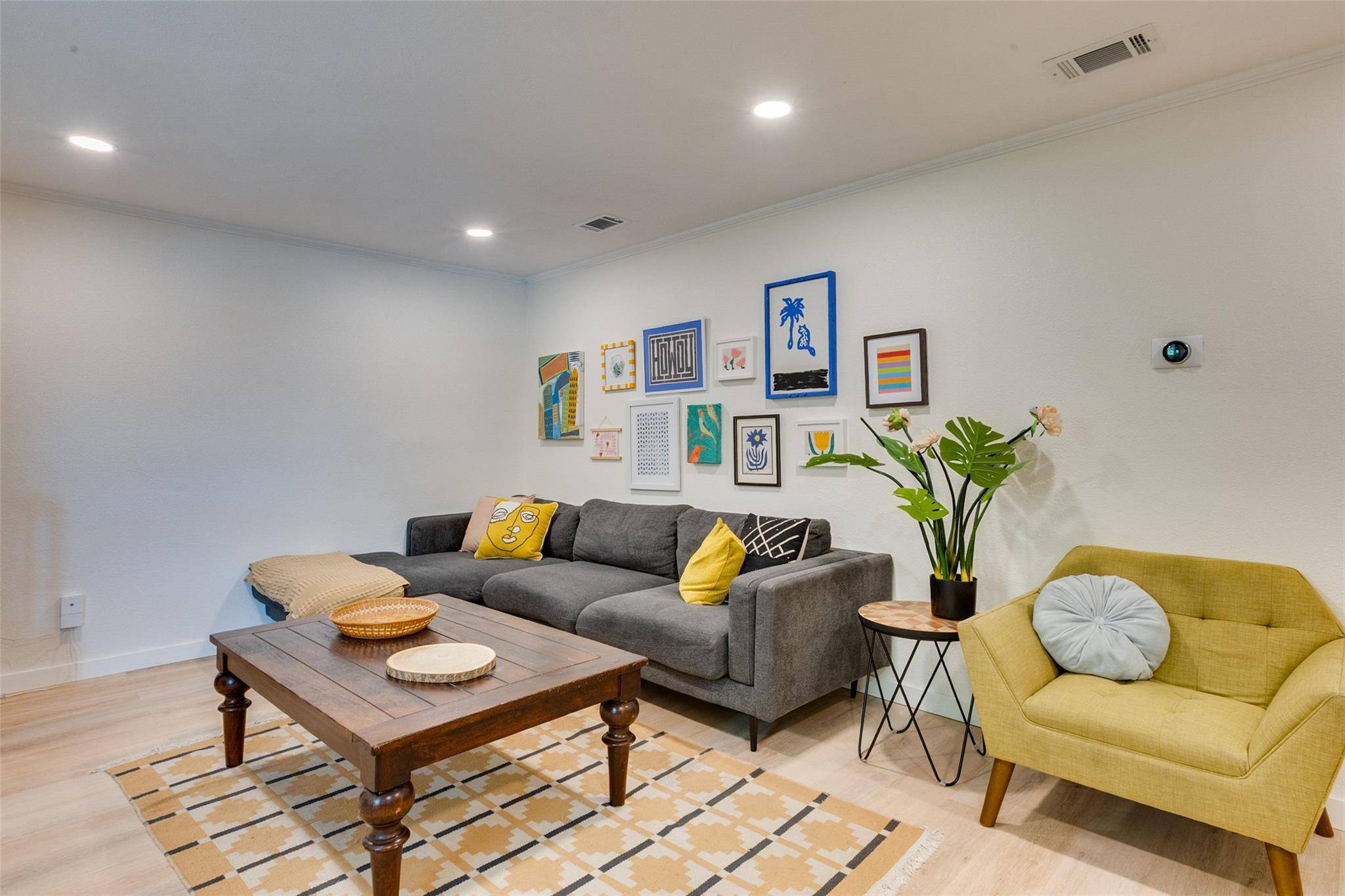 5608 Cougar DR #117, Austin, TX 78745