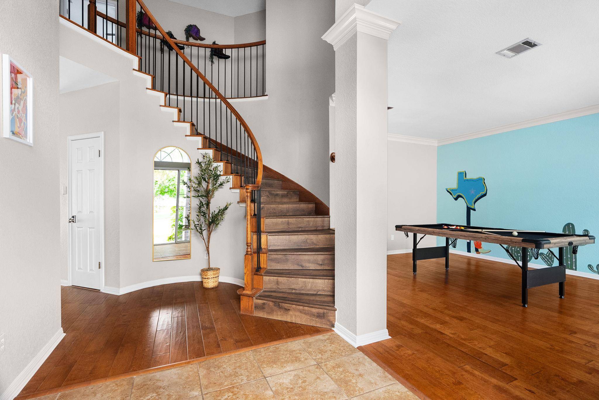 1247 Rocky Creek DR, Pflugerville, TX 78660