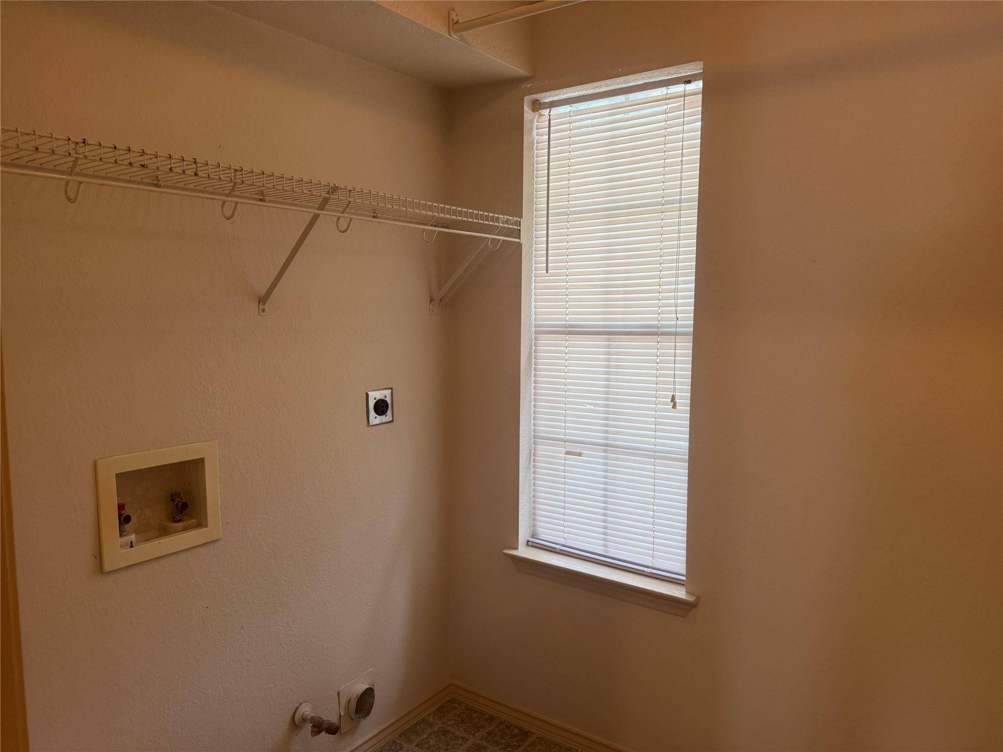 902 Moser River DR, Leander, TX 78641