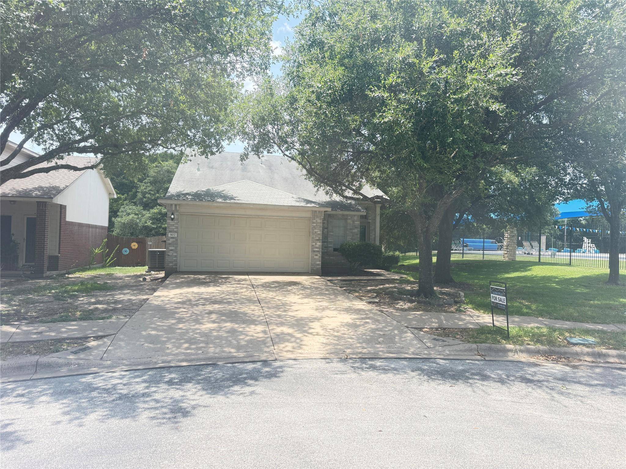 902 Moser River DR, Leander, TX 78641