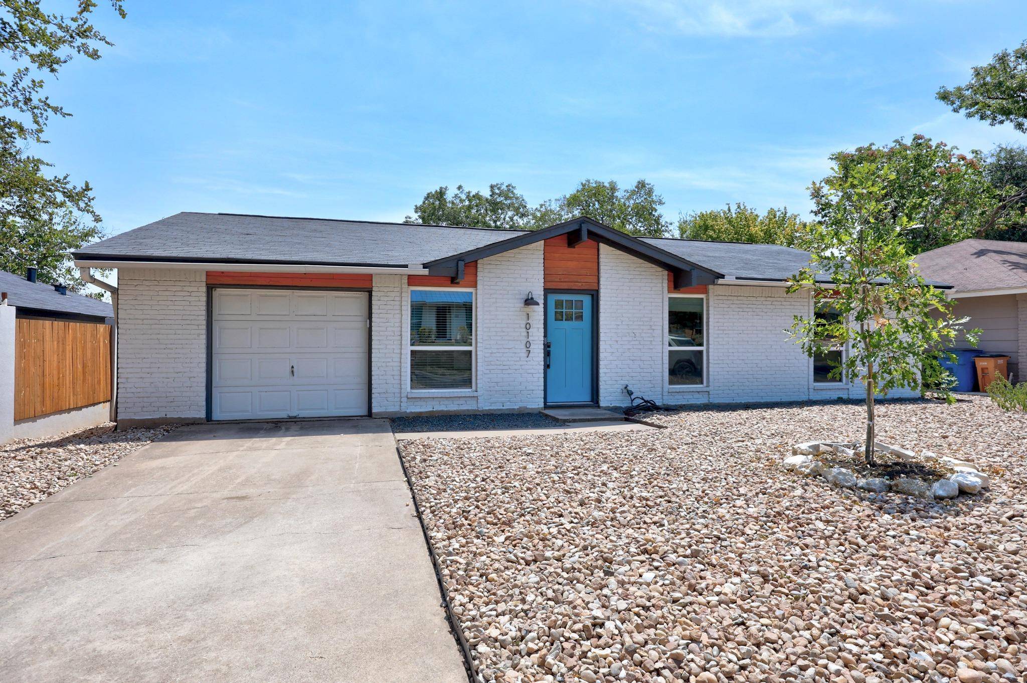 10107 Floyd DR, Austin, TX 78753