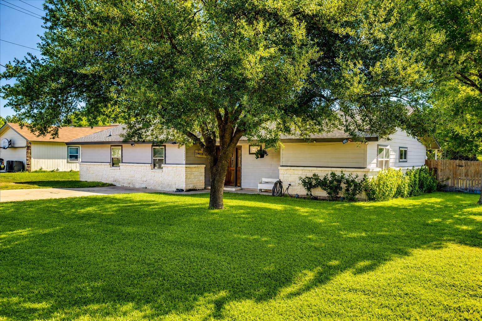 13311 Briar Hollow DR, Austin, TX 78729