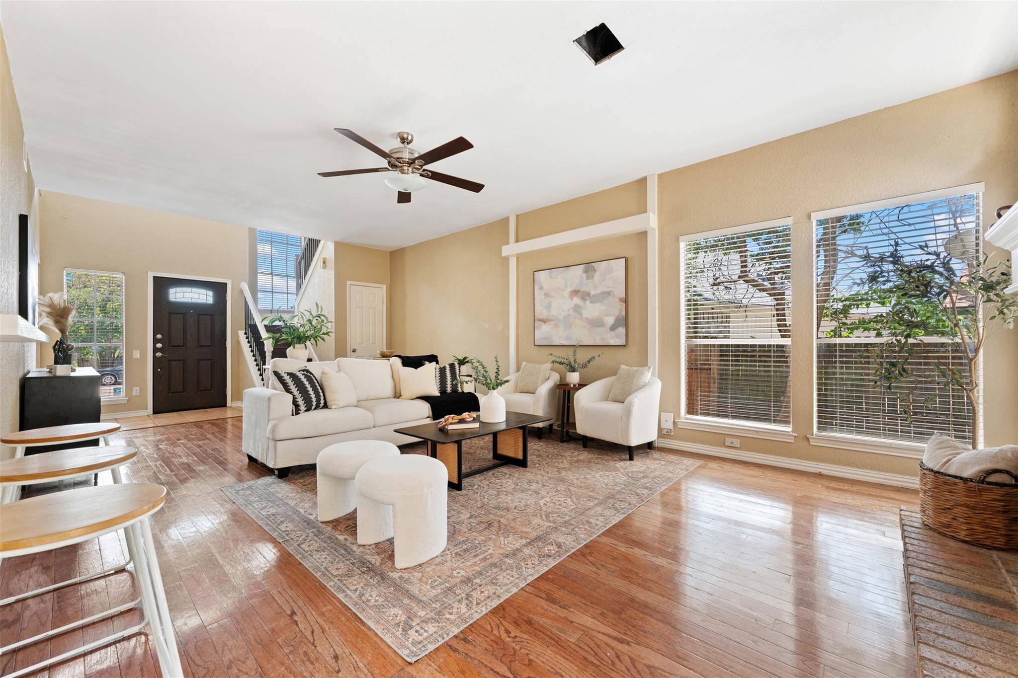 2148 Surrender Ave, Austin, TX 78728