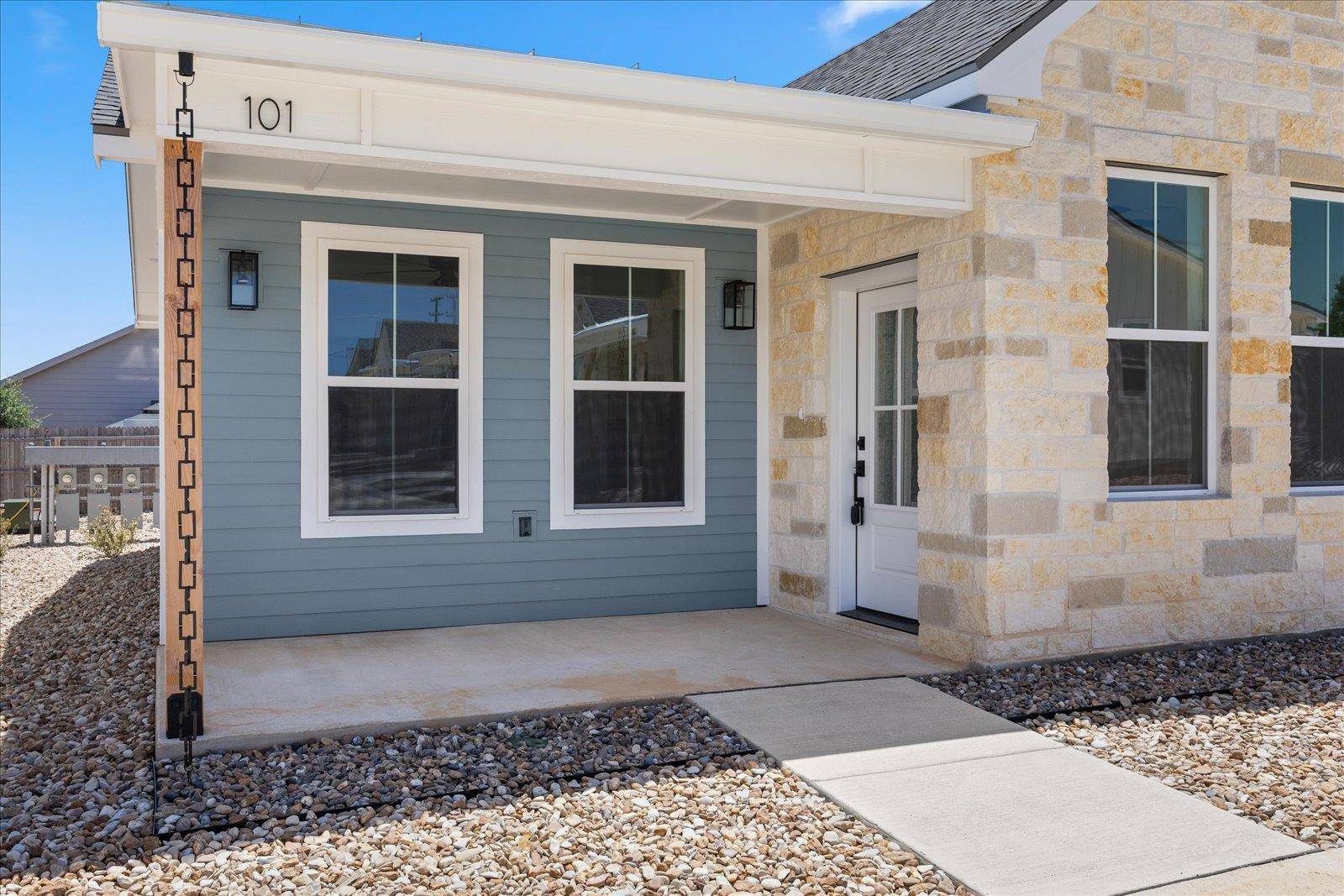 802 S Creek ST #101, Fredericksburg, TX 78624