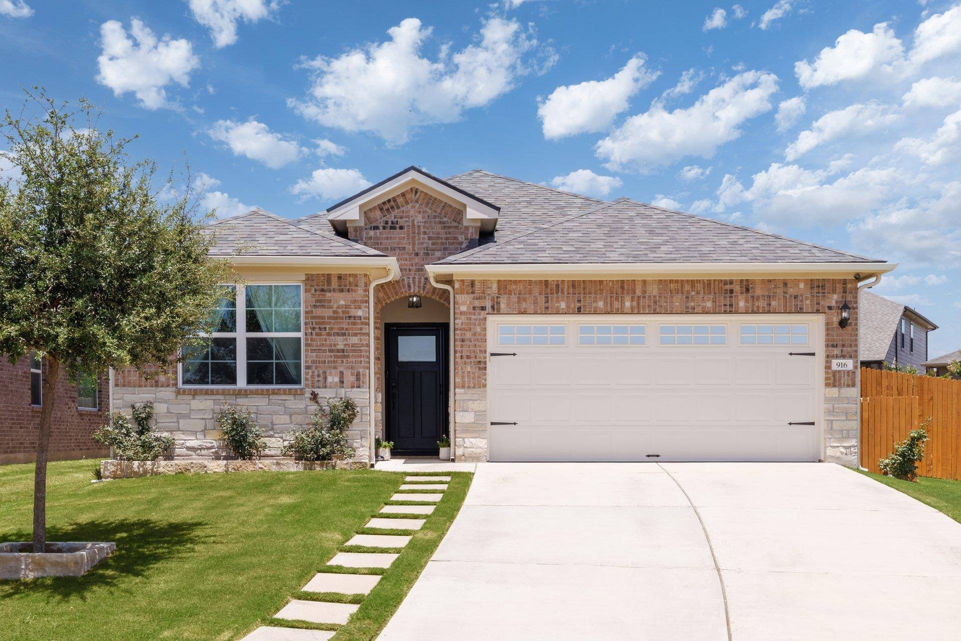 916 Scott CT, Georgetown, TX 78626