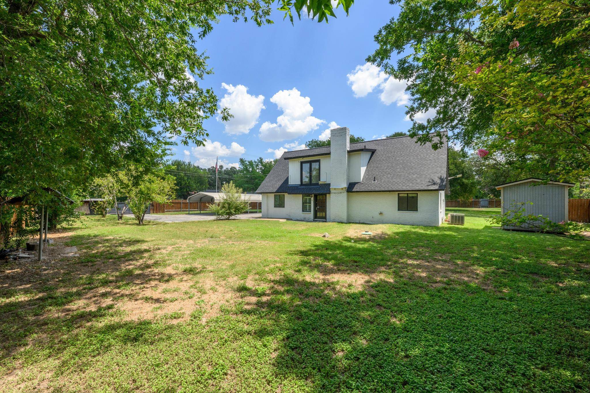 12900 Ben Milam DR, Manchaca, TX 78652