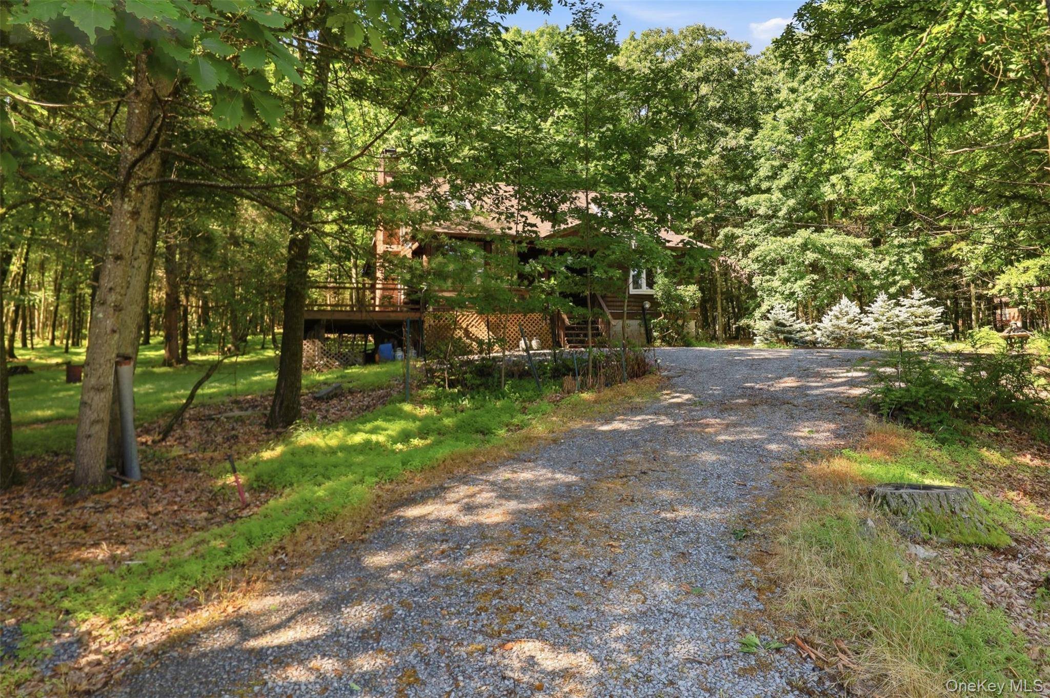 91 Airport RD, Eldred, NY 12732