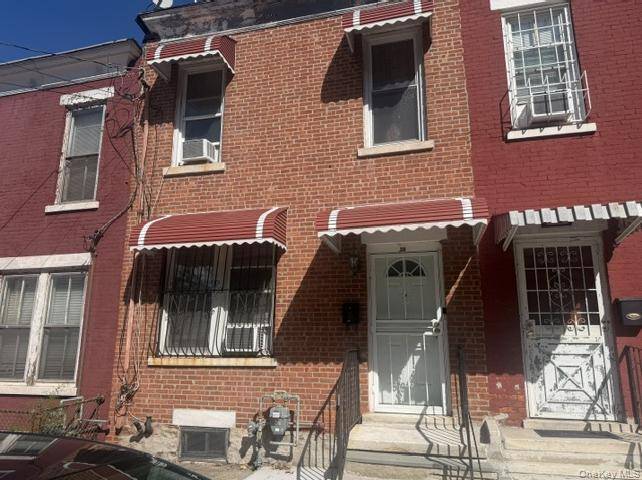 30 Saratoga AVE, Yonkers, NY 10705