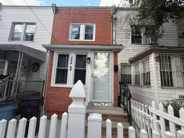 15209 118th AVE, Jamaica, NY 11434