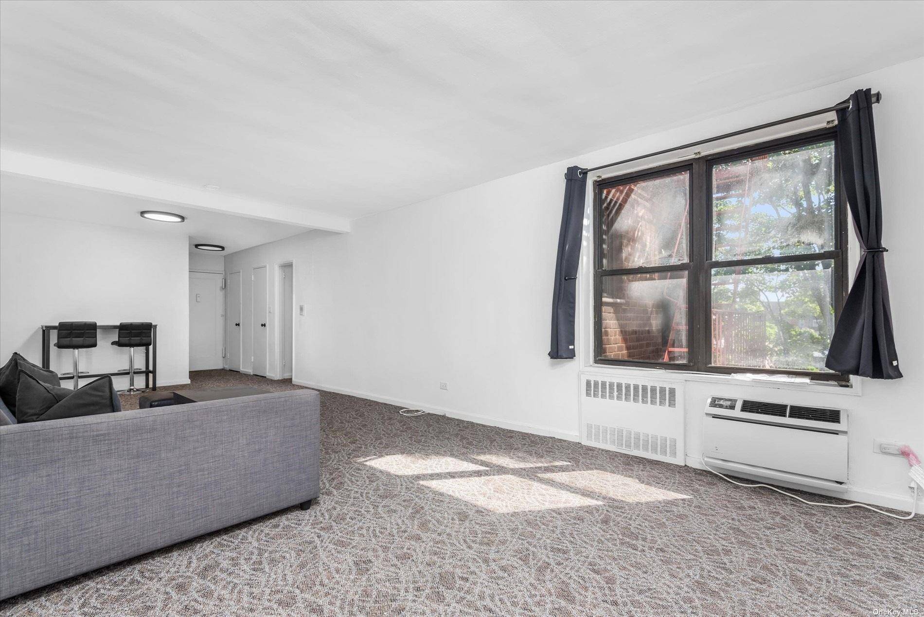 65-15 38th AVE #5R, Woodside, NY 11377