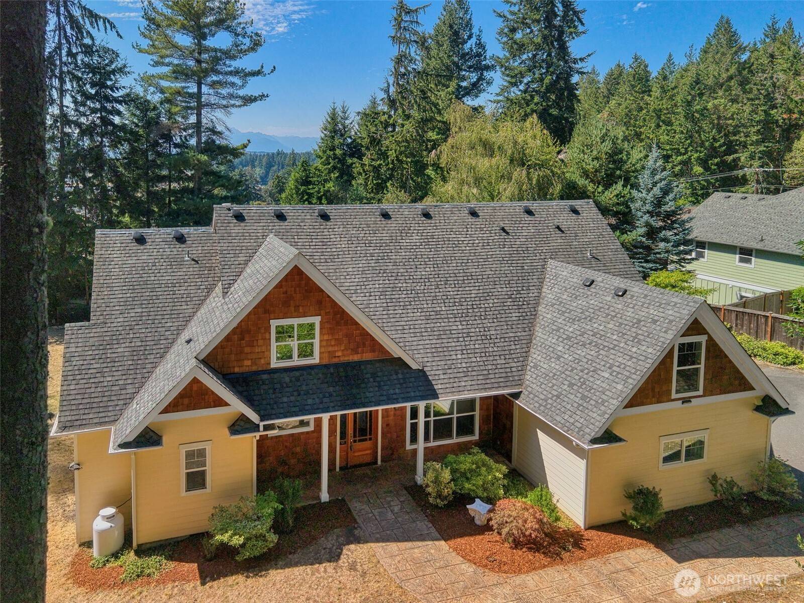 2219 NE Riddell RD, Bremerton, WA 98310