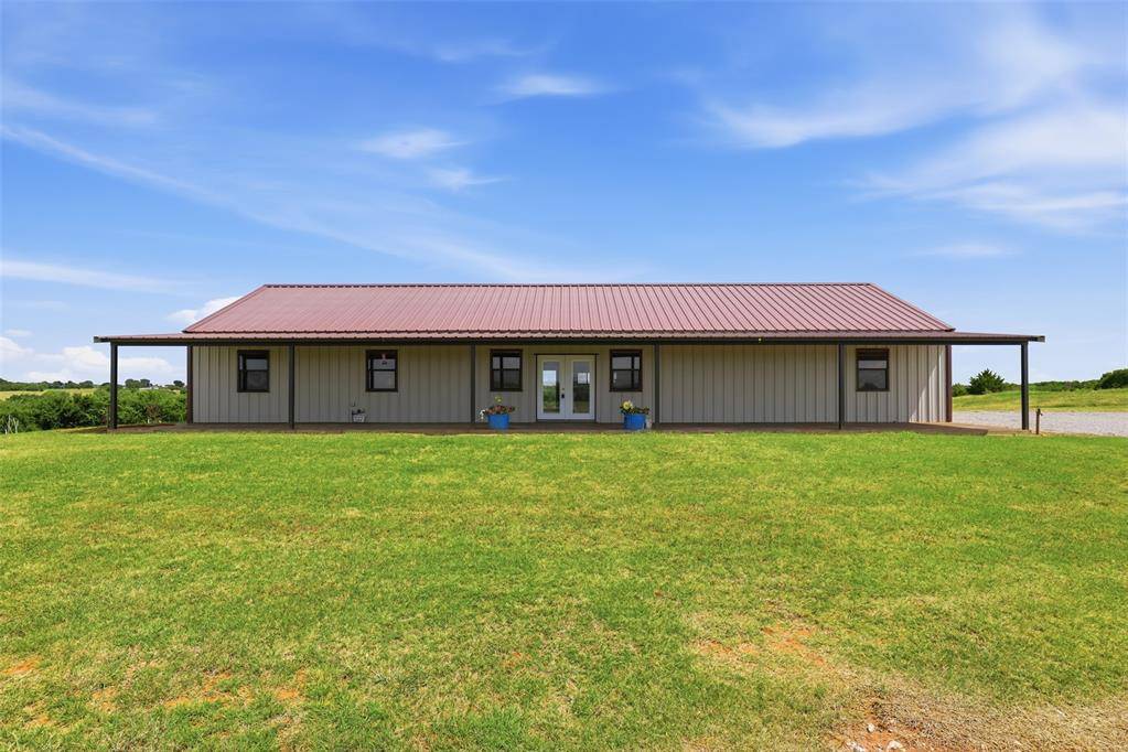 793 County Road 1470, Ninnekah, OK 73067