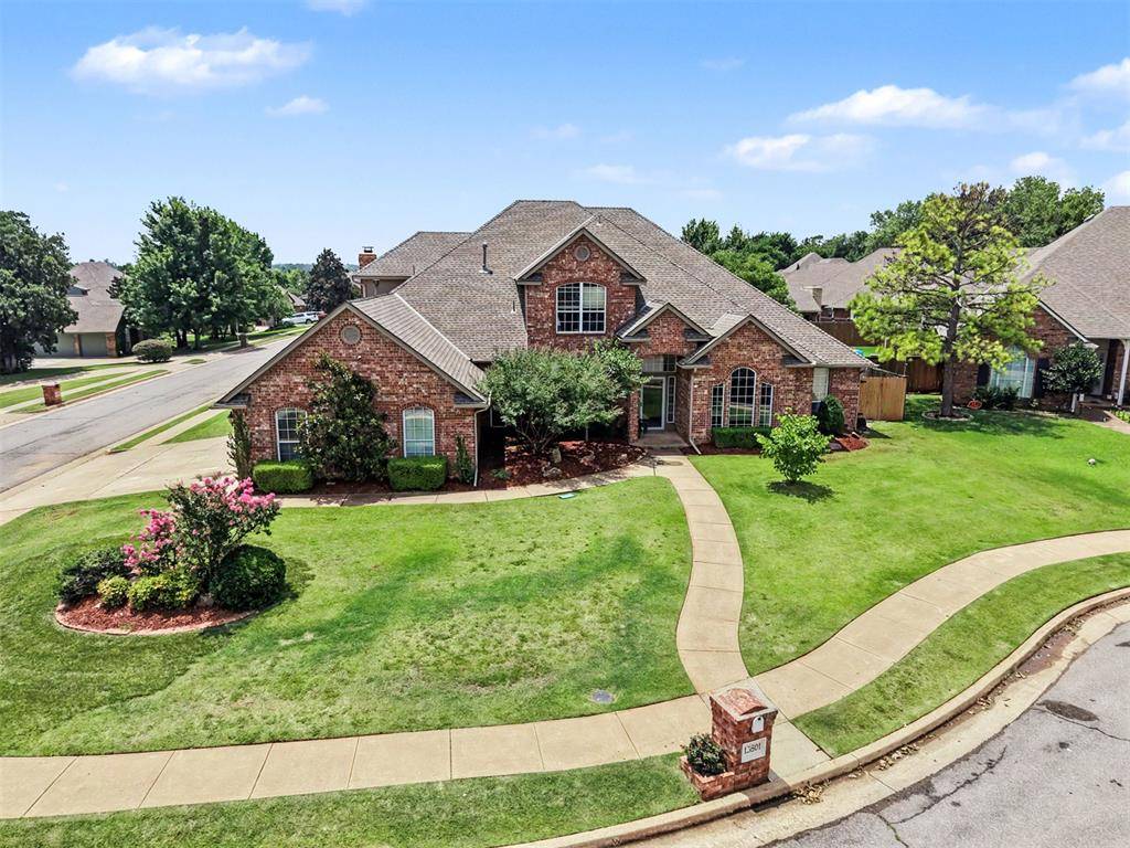 13801 Plantation WAY, Edmond, OK 73013