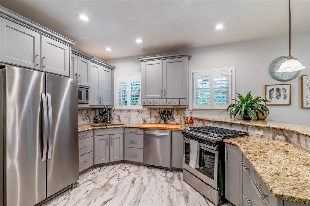 1003 E 39th ST, Austin, TX 78751