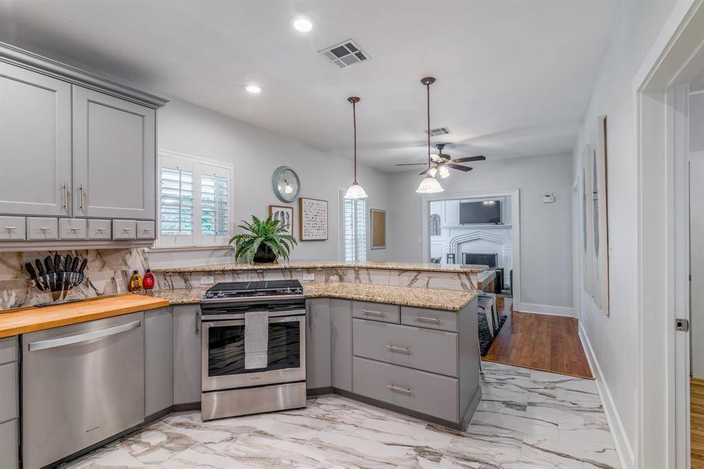1003 E 39th ST, Austin, TX 78751