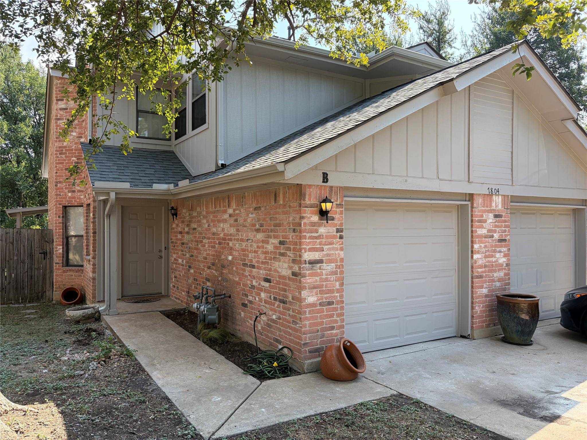 7804 Topawa CV #B, Austin, TX 78729