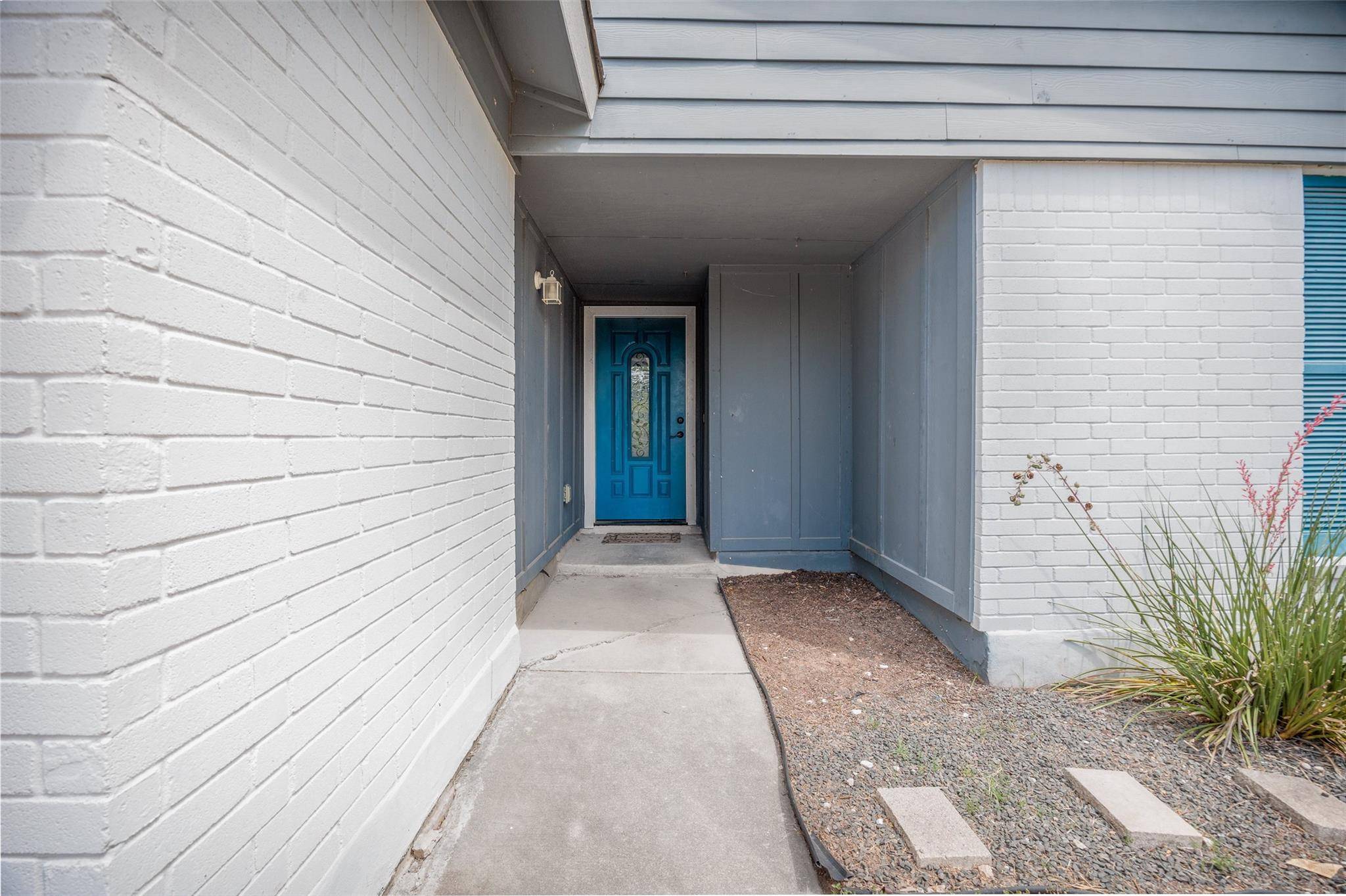 802 Prince Valiant DR, Austin, TX 78745